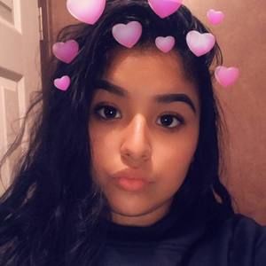 Meet your Posher, Miriam